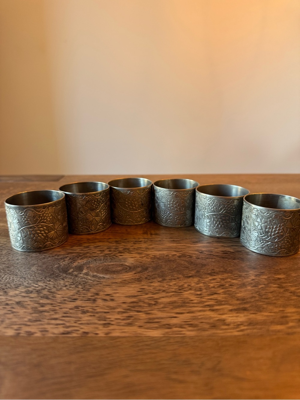 Vintage Silver Plated Napkin Ring Holders Ornate Floral Vine Set Of 6 Cost Plus